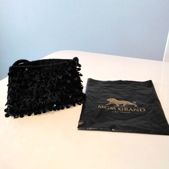 Bijoux Terner sequin evening bag - Picture 7 of 10